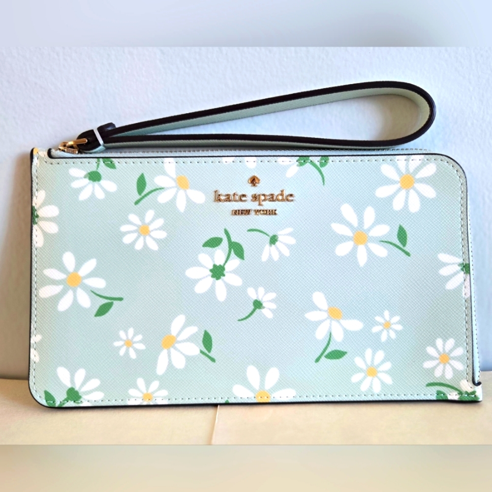 Kate Spade Lucy Day Tripper Daisy Medium L-Zip Wristlet NWT